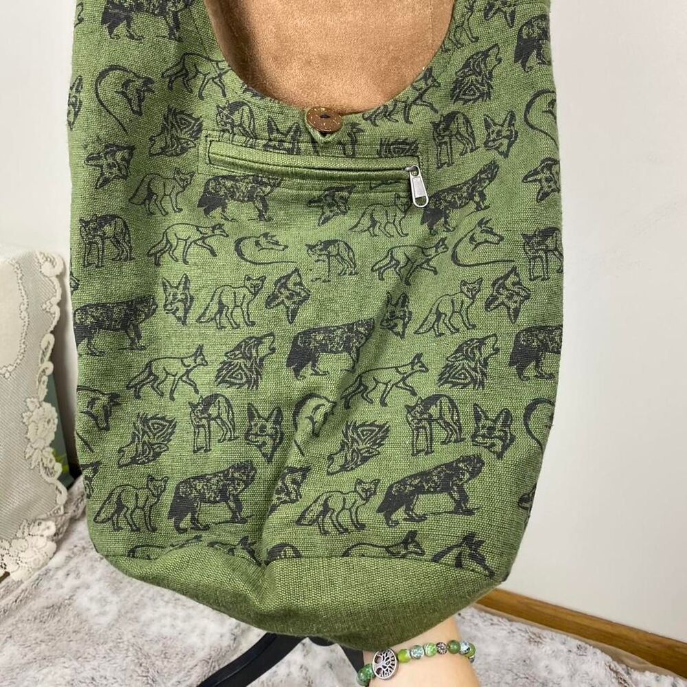 Kathmandu imports wolf printed crossbody satchel book bag Green 100% cotton